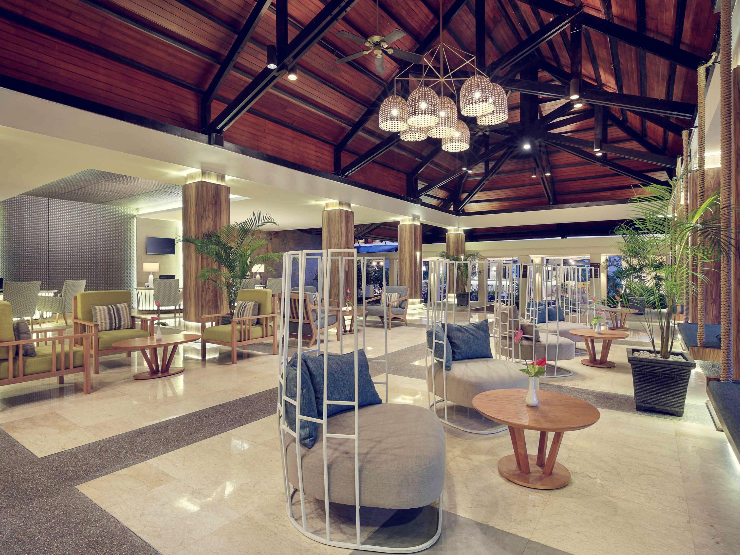 Mercure Manado Tateli Resort&Convention Exterior foto