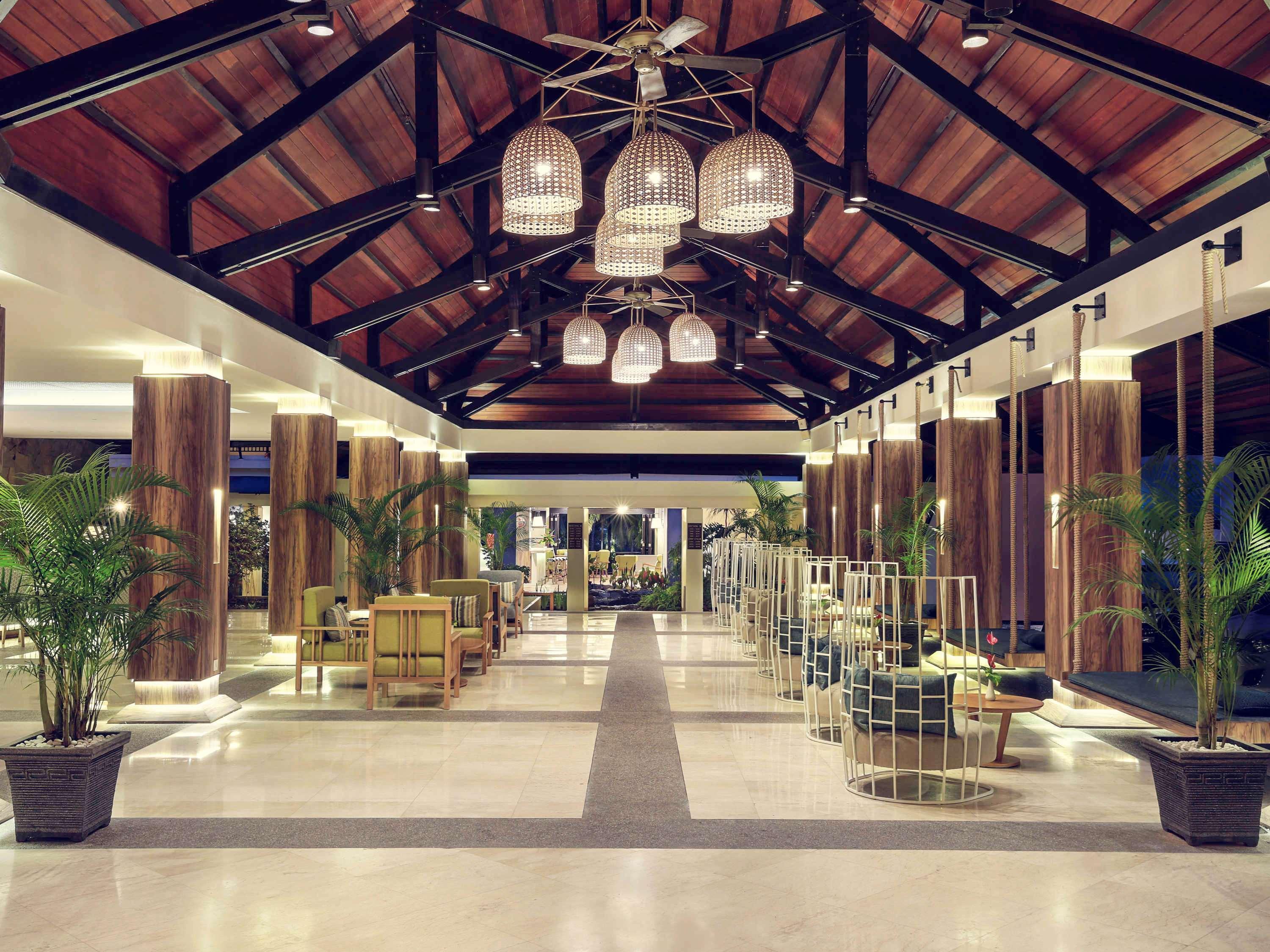 Mercure Manado Tateli Resort&Convention Exterior foto